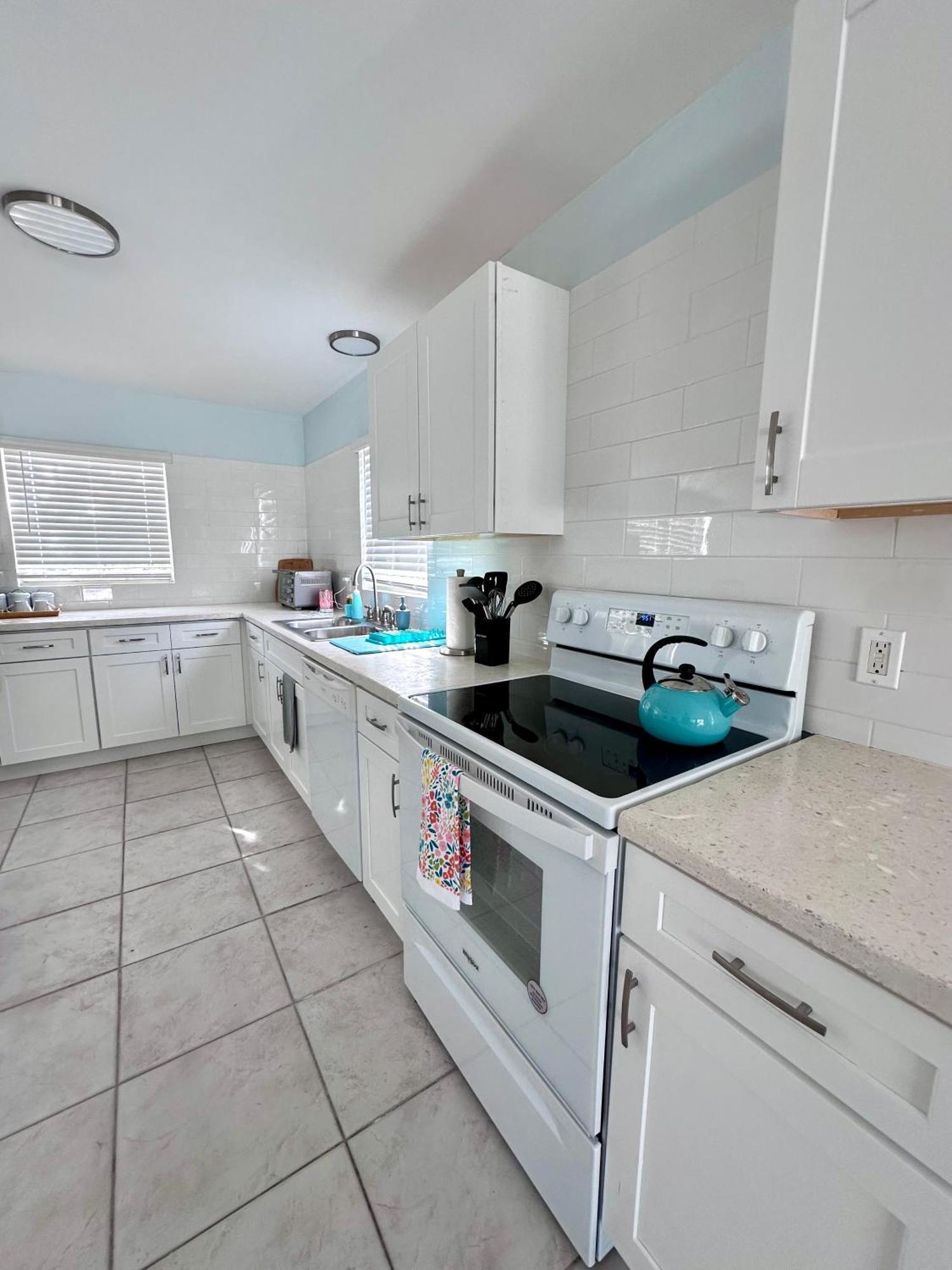 Appartamento Water Front House Turtle Cove Esterno foto